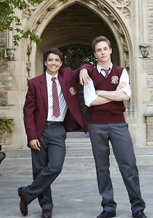 Бруно и Башмак: пригай в басейн